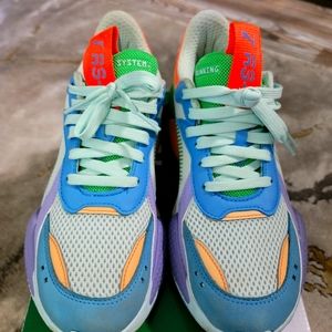 Puma running shoes size 9.5